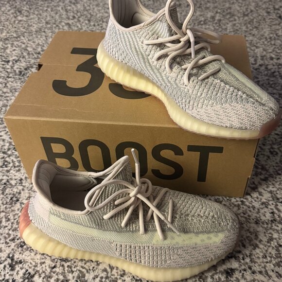 Amazon.com | adidas Mens Yeezy Boost 350 V2 FZ5421 Israfil  YEEZY BOOST 350 V2